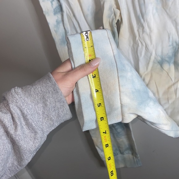 🎱Adorable yellow & blue tie dye sweats with a lace band! - Picture 6 of 6